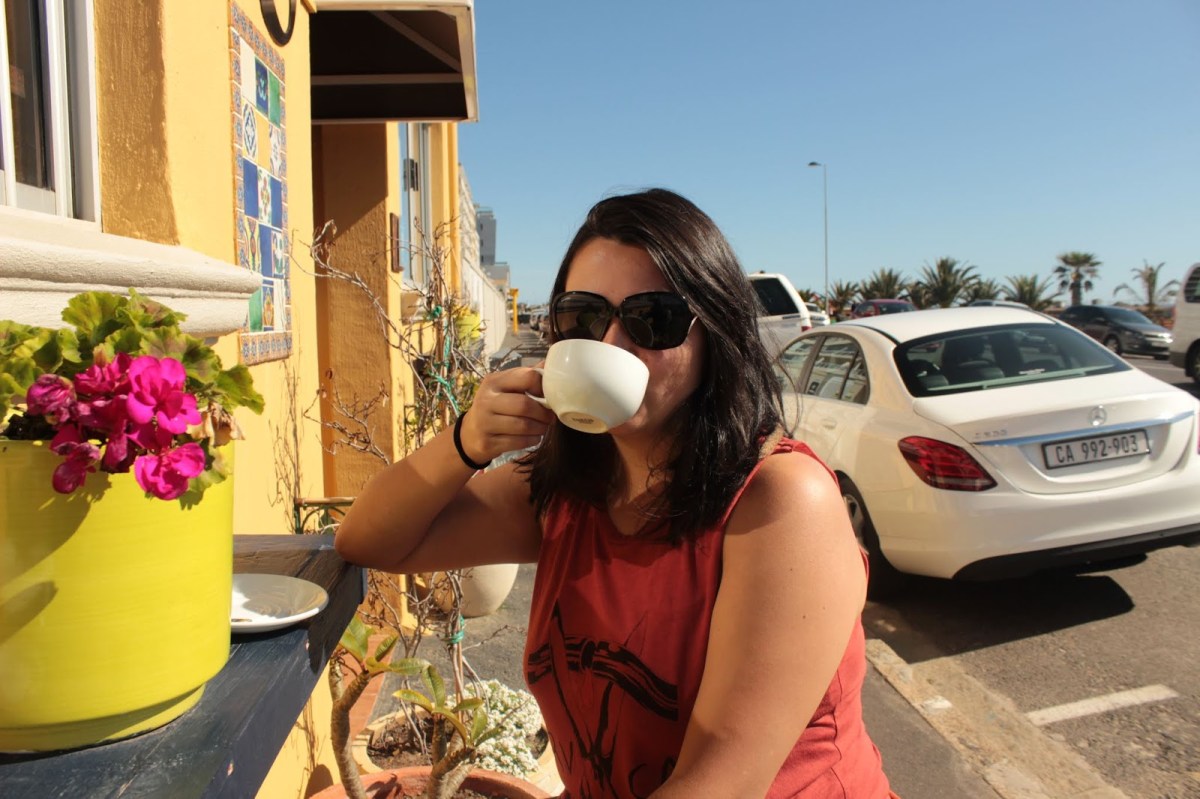 Como é que eu fui amar uma semente torrada {vulgo&nbsp;café}?